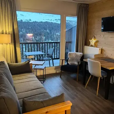 Résidence Les Pleiades - Appartement lumineux · Centre station · Balcon MAE-7393