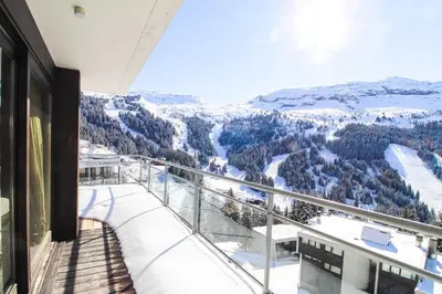 a balcony with a view of a snowy mountain at Penthouse 3-bedroom apartment, mountain views, large terrasse, piste access in Flaine