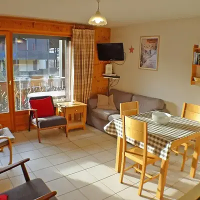 Spacieux appartement 4 pièces avec WIFI