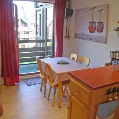Appartement 5 pers. avec balcon privé et parking à Samoëns - FR-1-629-20