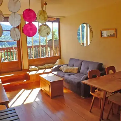 Appartement 3 pièces avec balcon et parking à Samoëns - FR-1-629-52