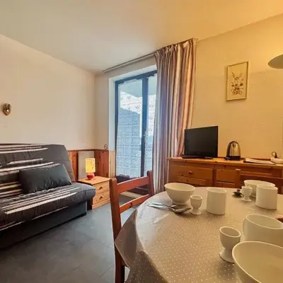 Studio cosy au cœur du village avec animaux admis et parking - FR-1-624-57