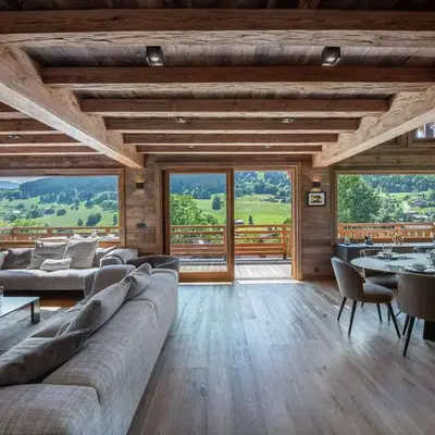 Chalet Luxe 12 Pers. Face aux Pistes avec Skiroom