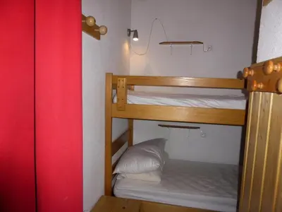 a room with two bunk beds in a room at Résidence Combettes - Combettes D292 MAE-5624 in Les Contamines-Montjoie
