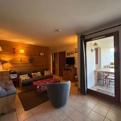 Confortable appartement 3 chambres avec WiFi pour 8 personnes - FR-1-642-7