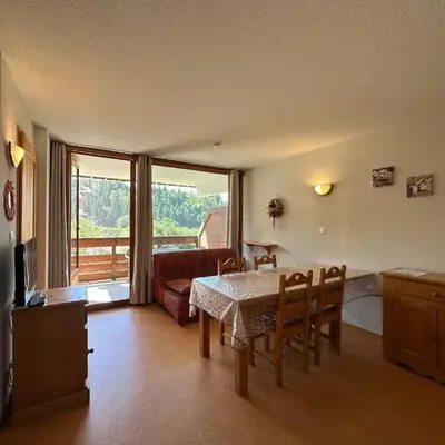 Appartement chaleureux 6 personnes proche pistes de ski - FR-1-642-27