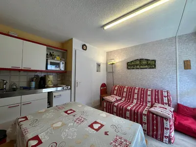 Gallery image of Studio cosy 4 pers. aux pieds des pistes - FR-1-642-51 in Morillon