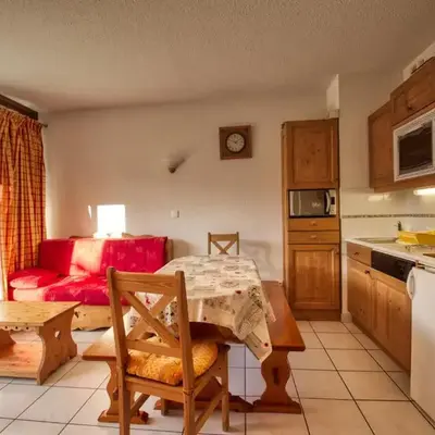 Appartement cosy 6 pers avec balcon en montagne - FR-1-642-53