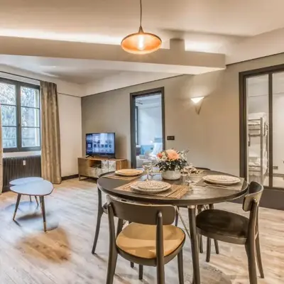Majestic Broadway - 4 star apartment with spectacular views