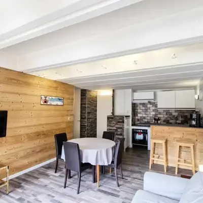 Résidence Betelgeuse - Appartement confortable · Proche des pistes et des commerces · Balcon MAE-7376