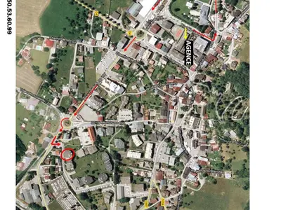 a map of a city with a red line at Appartement charmant avec balcon et casier à ski à Samoëns - FR-1-624-89 in Samoëns