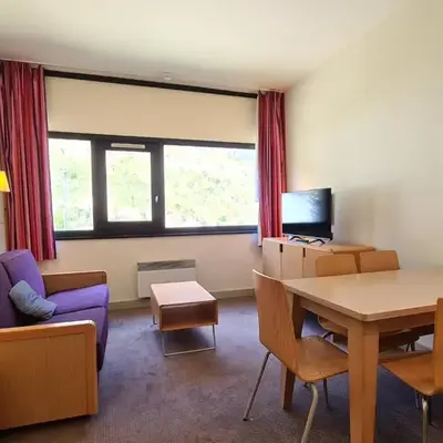 Appartement confortable proche des pistes avec casier à ski - FR-1-425-153