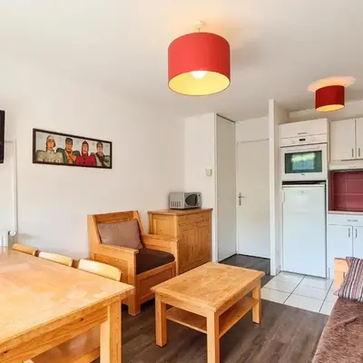 Appartement lumineux 6 pers à Flaine avec balcon et options parking - FR-1-425-149