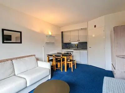a living room with a couch and a table at Studio lumineux 4 pers avec balcon, Flaine - FR-1-425-163 in Flaine