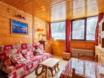 a living room with a couch and a table at Studio rénové à Flaine - 4 pers. proche des pistes - FR-1-425-178 in Flaine