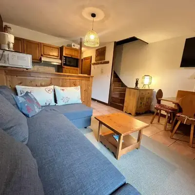 Chalet 3 chambres avec piscine et parking à Samoëns - FR-1-624-111