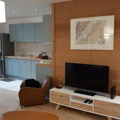 Appartement rénové avec jardin