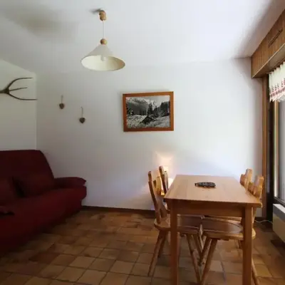 Studio au pied des pistes avec terrasse – 4 pers