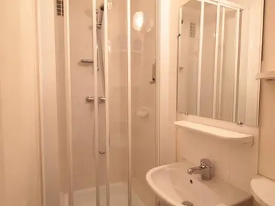 a bathroom with a shower and a sink at Appartement 3 pièces pour 8 pers, au pied des pistes – Résidence Aldebaran, Flaine Forum - FR-1-687-57 in Arâches-la-Frasse