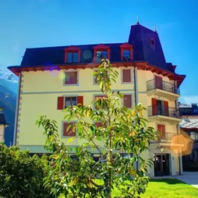 ALPES IV - Hyper Centre - Parking - 40m²