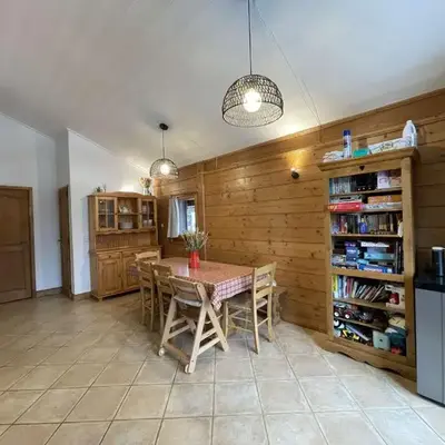 4 pièces 6 pers : proche spa