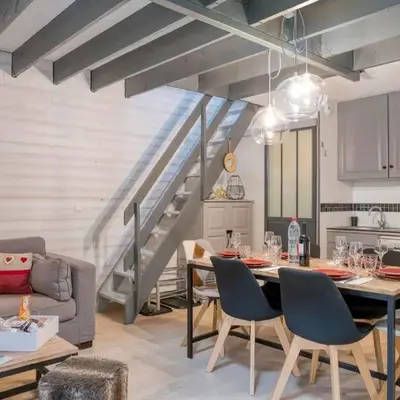 Triplex chaleureux avec wifi - 6 personnes - Proche centre - FR-1-663-6