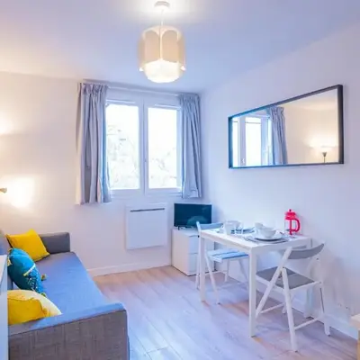 Forclaz River 1- Beautifully crafted Studio