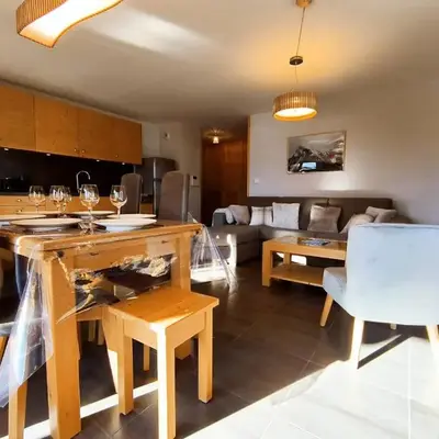 Appartement lumineux T3 pour 4-6 pers avec WIFI et parking à Samoëns - FR-1-624-128