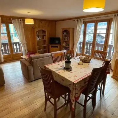 Large apartment in Chamonix - close to the slopes