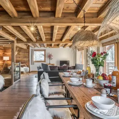 Chalet Eisstock