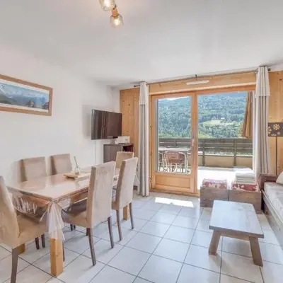 Duplex familial - Piscine intérieure